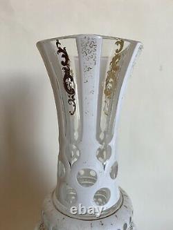 910260 White Overlay Vase WithLong, Round, Fancy Cuts WithFancy Gold Flowers