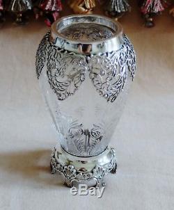 ANTIQUE WILLIAM COMYNS SILVER ROCK CRYSTAL GLASS VASE Victorian Cut Glass