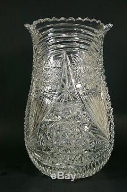 Beautiful Vintage Cut Crystal Glass Vase