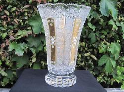 Bohemia 18k Gold Queen Lace Peke Hand Cut Crystal Pedestal Vase 10