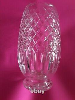 Cartier Vintage Cut Crystal 9Vase Criss Cross & Vertical Signed Bottom in Photo