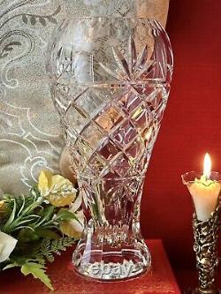 Cut Crystal Vase Heavy Leaded Deep cuts Floral Blown Light Reflective Beautiful