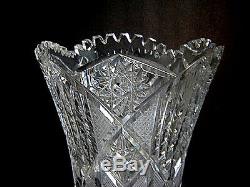Estate Beautifu 10 Brilliant Deep All Over Cut Glass Crystal Vase Sawtooth Edg