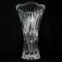 Exquisite Waterford Cut Crystal Honor 8.5 Flower Vase Sawtooth Rim, Luxury