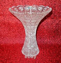 Gorgeous Bohemia Hand Cut Lead Crystal Vase Queen Lace Czechoslavankia