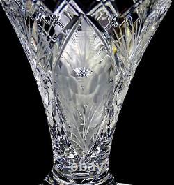 HP Sinclaire & Co Brilliant Cut Crystal Etched Flowers Antique 7 1/8 Vase 1904