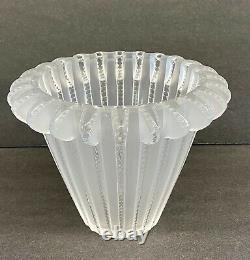 Lalique Rene Art Deco Royat Cut Crystal Glass Vase ca1936