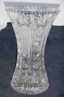 Lausitzer Bleikristall Clear Cut Lead Crystal Hour Glass Shape Vase