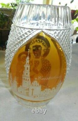 Lead crystal hand cut vase with Madonna & Christ Child and Church on Reverse