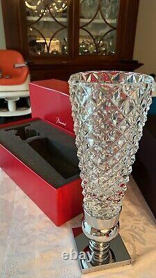 Les rois de la forêt' (kings of the forest) blow and cut crystal vase Baccarat
