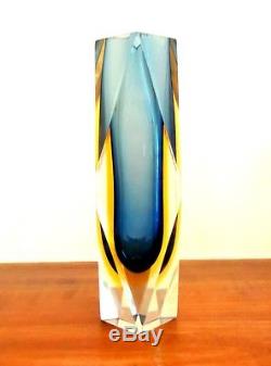 Murano Glass Vase by MANDRUZZATO Facet Cut Crystal Blue & Yellow Sommerso 60´s