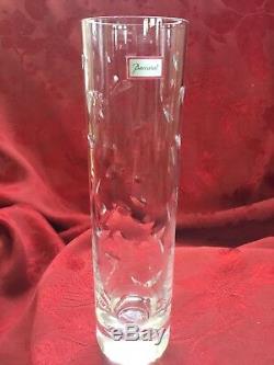 NIB FLAWLESS Exceptional BACCARAT Glass LEAF CUT DESIGN Crystal FLOWER BUD VASE