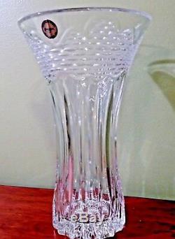 New $368 Varga Art 10 Vase 24% Lead Crystal Hand Cut Signed Hungary Butterfly