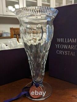 New in Box William Yeoward Kathleen Cut Crystal Hand Etched 10 Vase Rare