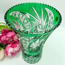 Schonborner Bleikristall Emerald Green Cut To Clear Crystal Bohemian Vase 11.5