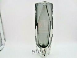 Space age geometric Murano sommerso grey futuristic prism cut faceted glass vase