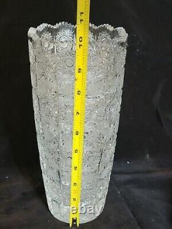 VTG Bohemia Czech Queen Lace Crystal Glass Hand Cut 24% Lead 10 Rounded Vase