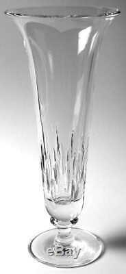 Vera Wang Duchesse by Wedgwood 14 Trumpet Flower Vase Cut Crystal Glass Clear