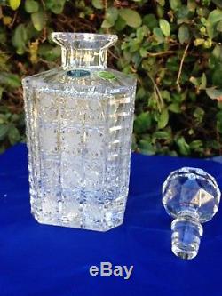 Vintage Bohemia Queen Lace Cut 24% Lead Crystal Whisky Decanter 0.8 Liter Mint
