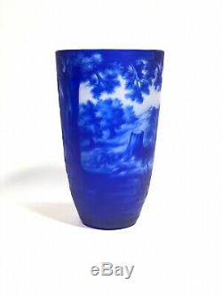 Vintage Crystal Cobalt Blue Cut to Frosted Vase Depicting Irish SetterRARE