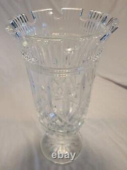 Vintage Irish Waterford Crystal Lismore Castle Vase 11
