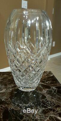 Vintage Waterford Araglin Cut Large Glass Crystal Stunning Flower Vase 9 1/4