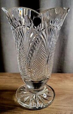 Waterford SEAHORSE 10 Vase Brand NEW! Scalloped Design! Irish Cut Crystal